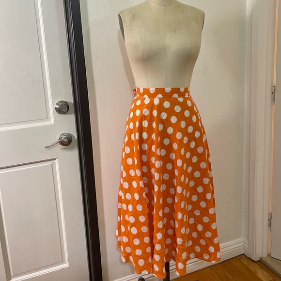 Vintage Polka Dots Orange and White Circle Skirt - Picture 10 of 11